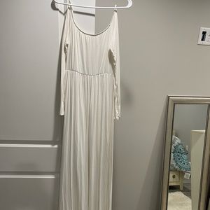Maternity gown